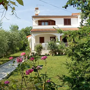  Ferienhaus Magnolia Kroatien